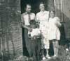 Close family at 'Briar Lee', Garsington in 1954