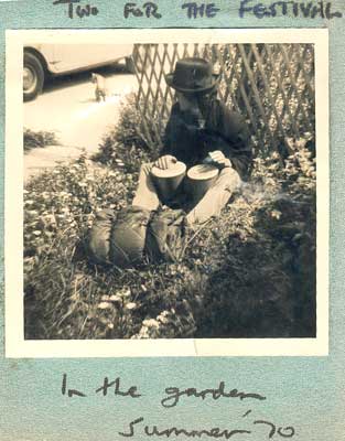 &copy;Lesley Close 2003